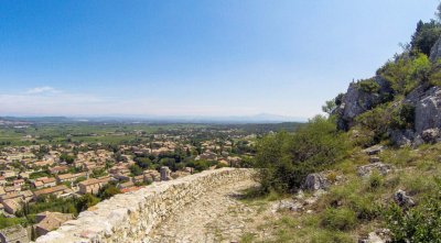 saint victor la coste tavel pouzilhac cycling tour