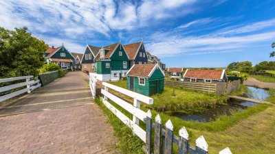 Cycling holiday Around the IJsselmeer Marken